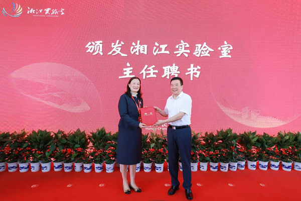 1657499207384083212.jpg 2.jpg