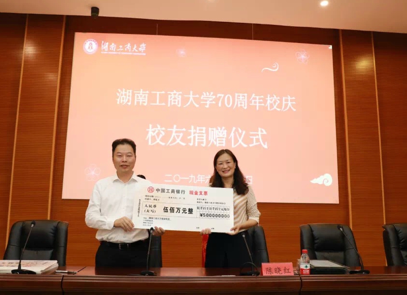 1639997462714088432.jpg 1639997462714088432.jpg