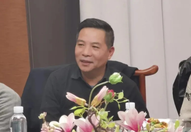 1646092884685078096.jpg 1646092884685078096.jpg